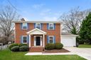 8749 Rittenhouse Circle sold home in Charlotte, SC