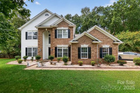 7445 Forrest Rader Drive sold home in St Ives, Mint Hill, NC