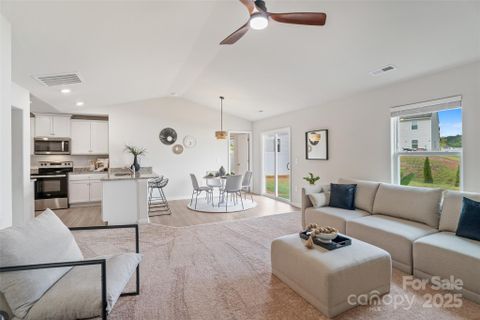 1108 Nia Road sold home in McKee Creek Village, Charlotte, NC