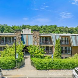 111 Bowling Park Road