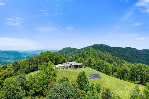 1045 1047 Graham Road