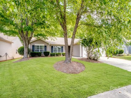 9101 Pembroke Court sold home in Clairemont, Indian Land, SC