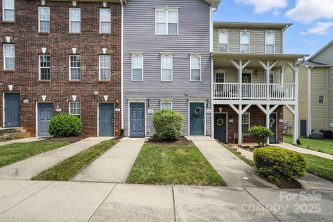 113 Steam Engine Drive sold home in Station 115, Mooresville, NC