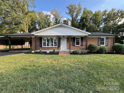 325 Briarcliff Drive sold home in Briarcliff, Kannapolis, NC