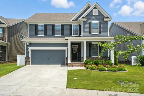 3038 Lydney Circle