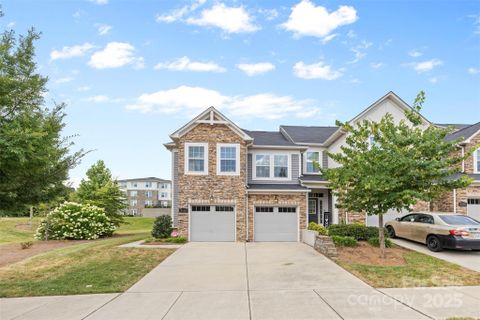 5860 Clan Maclaine Drive