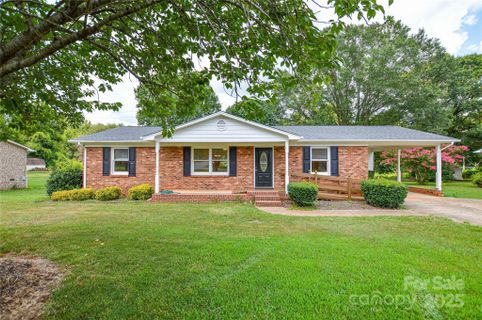 2500 Judith Avenue sold home in Crestwood, Gastonia, NC