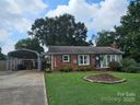 818 S Laurel Street sold home in Lincolnton, SC