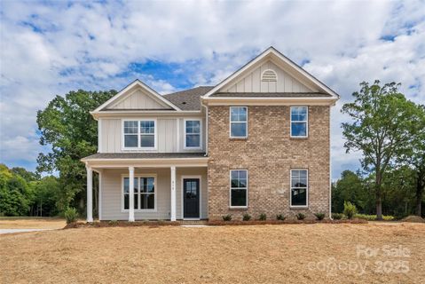 818 N Rocky River Road