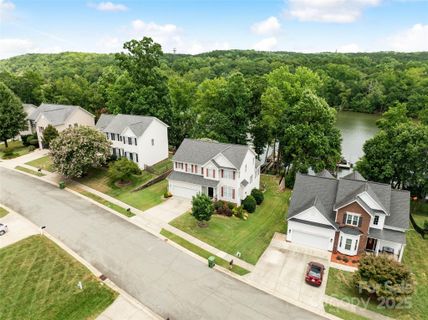 132 Lighthouse Road