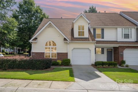 11921 Lambert Bridge Drive sold home in Covington At Providence, Charlotte, NC