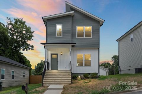 431 W Norment Avenue