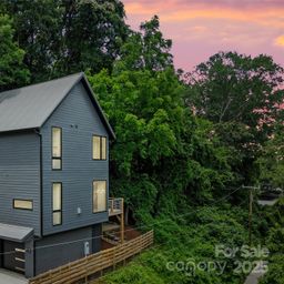 43 Waynesville Avenue