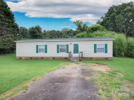 1858 Cody Court sold home in Brookridge, Newton, NC