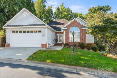 5244 Old Plantation Circle sold home in Plantation Row, Winston Salem, NC