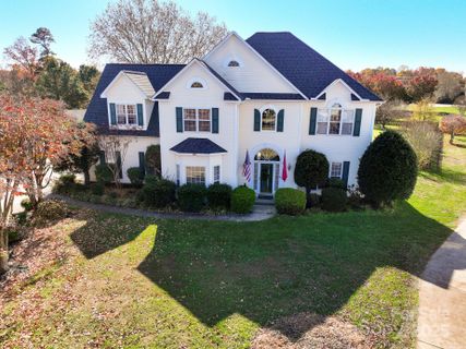 180 Elizabeth Hearth Road sold home in Harris Village, Mooresville, NC