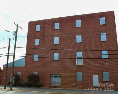526 8th Street