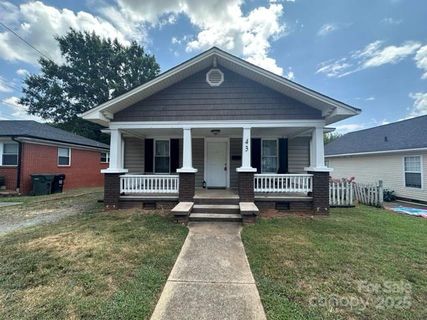 43 Douglas Avenue sold home in Aurora Highlands, Concord, NC
