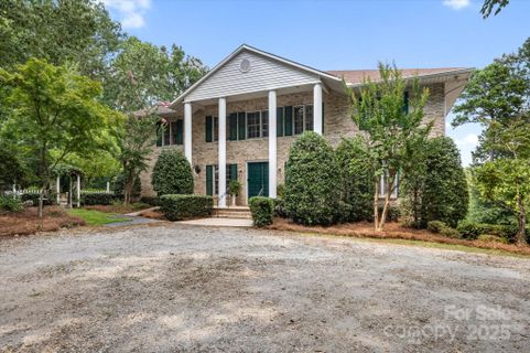 25 Towhee Trail active home in Red Fox, Tryon, NC