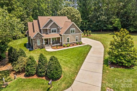 168 Monarch Lane sold home in Davidson Creek, Mooresville, NC