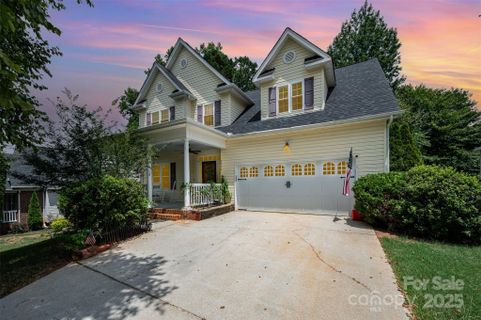 4042 River Falls Drive sold home in River Falls, Lowell, NC