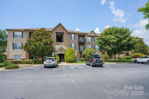 181 Brickton Village Circle