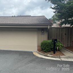 4909 Torrey Pines Court