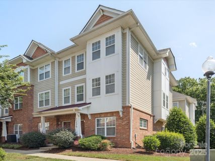 1236 Taliesin Court