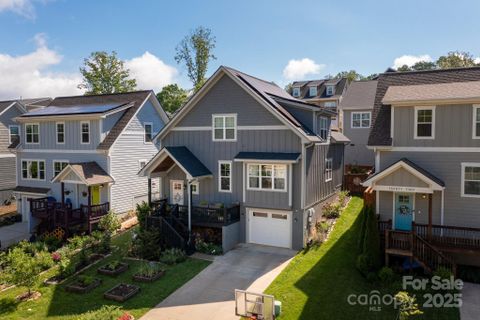 30 Greenwood Fields Drive sold home in Greenwood Fields, Asheville, NC
