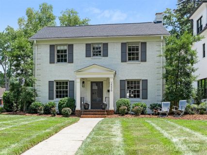 2226 Beverly Drive