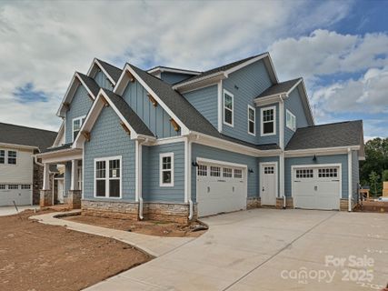 13722 Glennmayes Drive sold home in Coventry Glen, Huntersville, NC