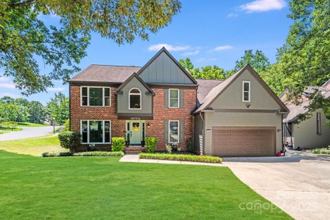 7516 Kinsmore Lane