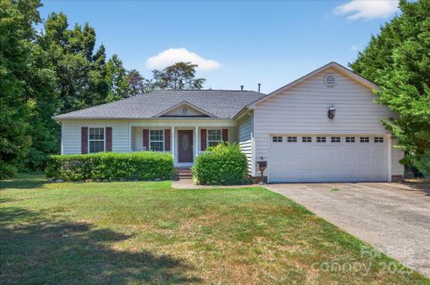 1222 Candlewood Drive sold home in Laurel Woods, Gastonia, NC