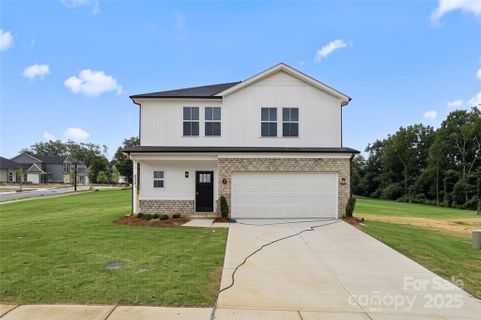 1560 Solitude Court sold home in Peacewood, Kannapolis, NC