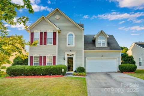 136 Crestwood Drive sold home in Dutchmans Meadow, Mount Holly, NC