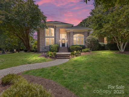 3324 Meadow Bluff Drive sold home in Royden, Charlotte, NC