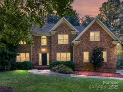 6500 Lynn Avenue sold home in Carmel Hills, Charlotte, NC