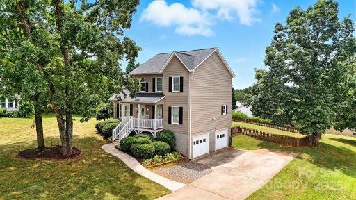 1117 Black Walnut Drive sold home in Maple Crest, Hickory, NC