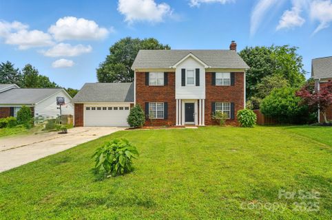 6821 Millingden Court sold home in Landen Glen, Charlotte, NC