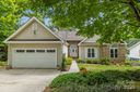 3000 Middleton Way Court sold home in Hendersonville, SC