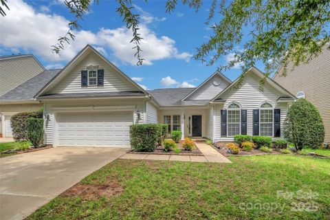 2585 Bethesda Oaks Drive sold home in Bethesda Oaks, Gastonia, NC