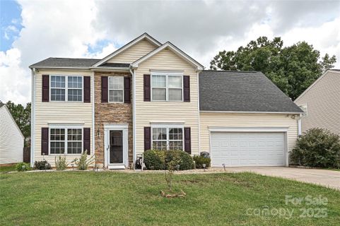 12015 Chantress Lane