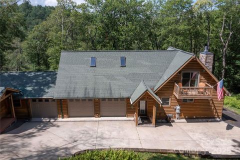 1055 Winterstar Loop