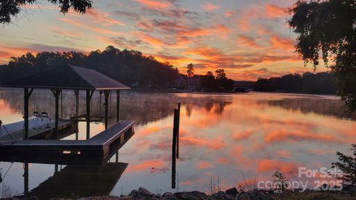 3728 Messina Road sold home in Lake Wylie, Clover, SC