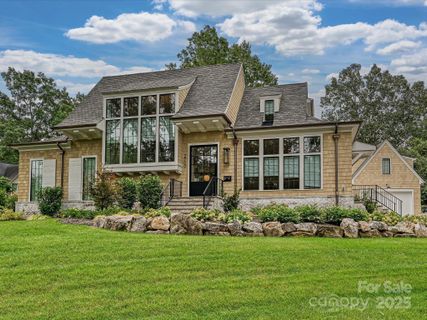 2700 Wintergreen Drive sold home in Old Foxcroft, Charlotte, NC