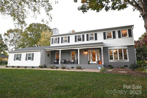 2602 Birdie Lane