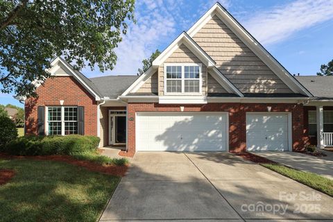 6250 Meadow Glen Lane