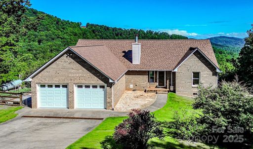 485 Mountain Lookout Drive