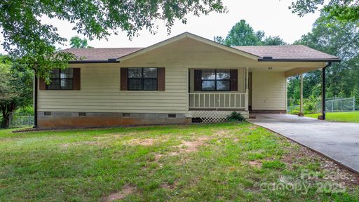 2124 27th Avenue Drive sold home in Belle Meade, Hickory, NC