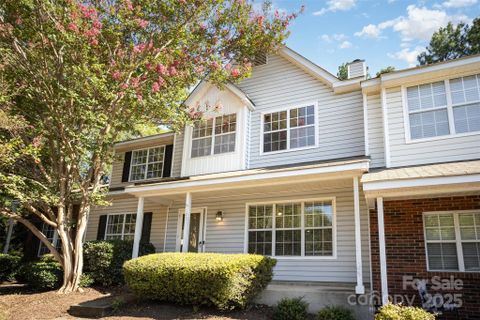 9123 Charminster Court sold home in Rossmore, Charlotte, NC